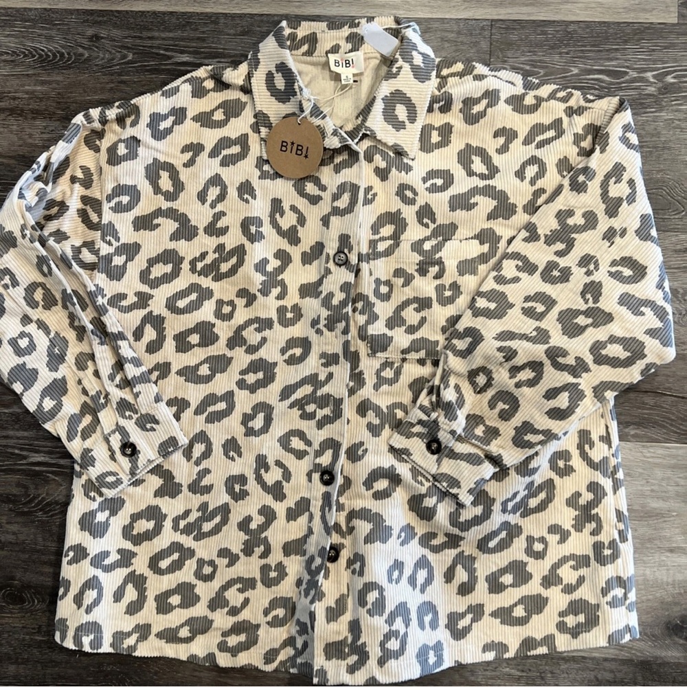 BiBi Corduroy Leopard Print Button-Up in Cream and Gray NWT